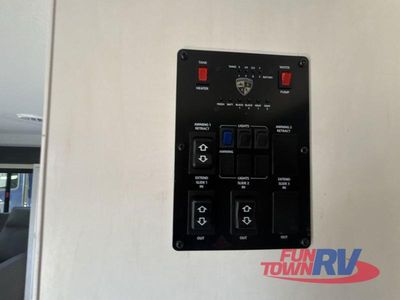 2025 Venture RV Stratus - Photo 30