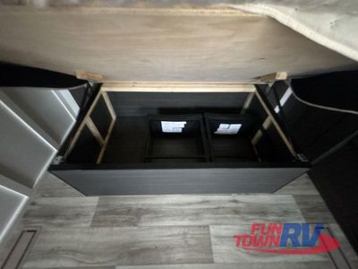 2025 Venture RV Stratus - Photo 39