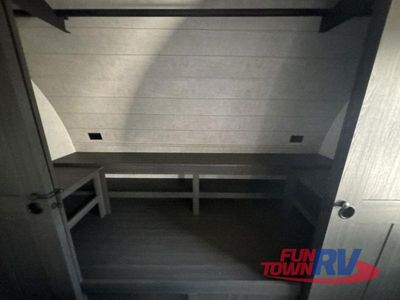 2025 Venture RV Stratus - Photo 43