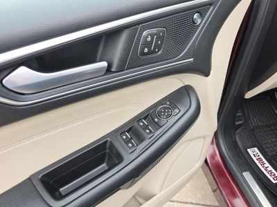 2022 Ford Edge — photo 20 view