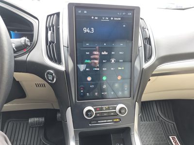 2022 Ford Edge — photo 11 view