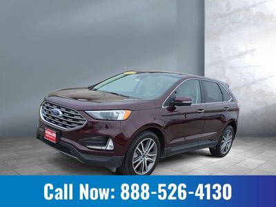 2022 Ford Edge — front three-quarter view