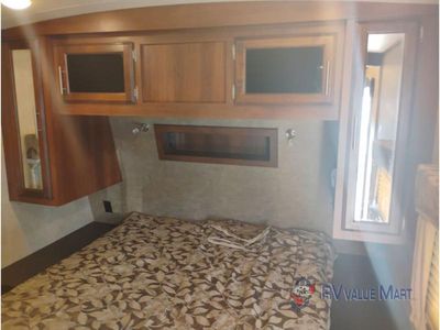 2017 Jayco Eagle - Photo 24