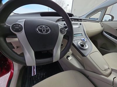 2010 Toyota Prius - Photo 12