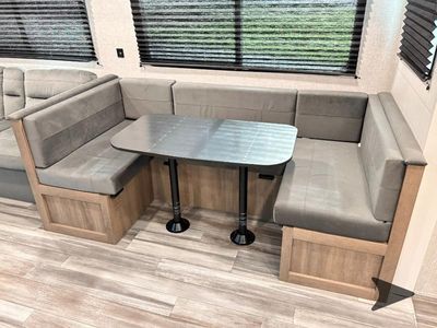 2025 Jayco Jay Flight SLX — photo 38 view