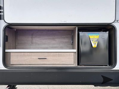 2025 Jayco Jay Flight SLX — photo 18 view