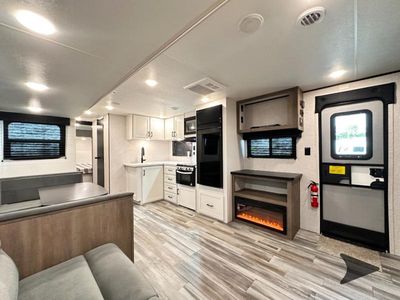 2025 Jayco Jay Flight SLX — photo 23 view