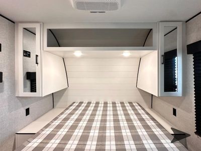 2025 Jayco Jay Flight SLX — photo 46 view