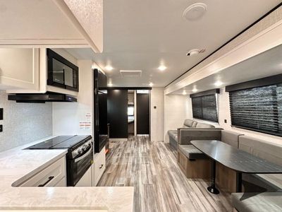 2025 Jayco Jay Flight SLX — photo 26 view