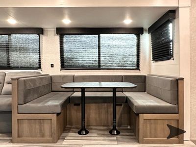2025 Jayco Jay Flight SLX — photo 37 view