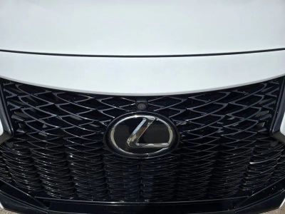 2023 Lexus IS — photo 9 view