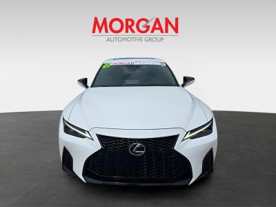 2023 Lexus IS — photo 8 view