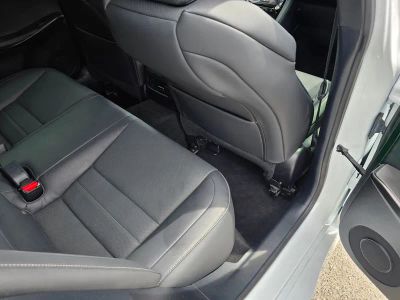 2023 Lexus IS — photo 33 view