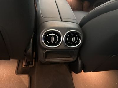 2026 Mercedes-Benz GLC - Photo 23