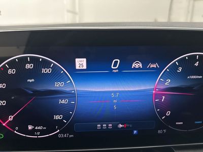 2026 Mercedes-Benz GLC - Photo 13