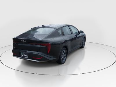 2025 Kia K4 — photo 7 view