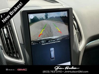 2022 Ford Edge — detail view