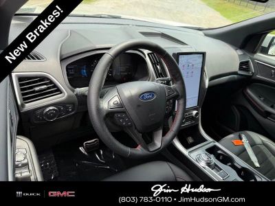 2022 Ford Edge — interior view