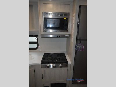 2026 Coachmen RV Catalina Summit Series 8 - Photo 14