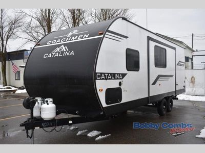 2026 Coachmen RV Catalina Summit Series 8 - Photo 4