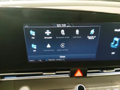 2025 Hyundai Elantra — photo 21 view