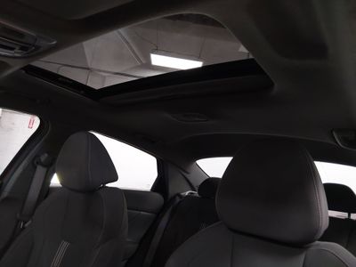 2025 Hyundai Elantra — photo 19 view