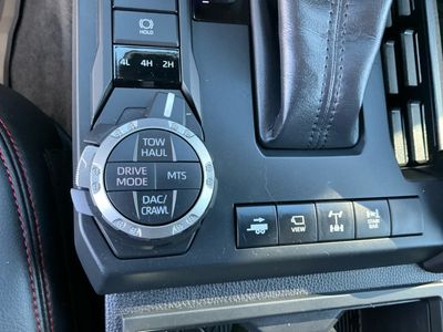 2025 Toyota Tacoma — photo 15 view