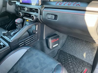 2025 Toyota Tacoma — photo 9 view