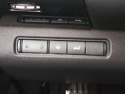 2025 Nissan Pathfinder — photo 13 view