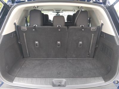 2025 Nissan Pathfinder — photo 11 view