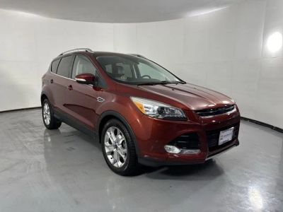 2014 Ford Escape — rear three-quarter view