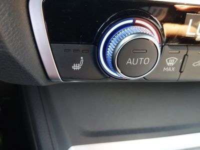 2025 Audi Q3 — photo 18 view