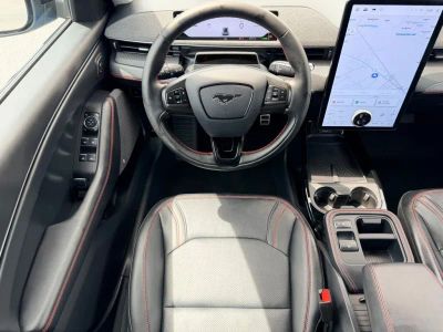 2025 Ford Mustang Mach-E - Photo 18