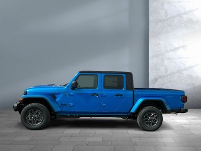 2026 Jeep Gladiator - Photo 3