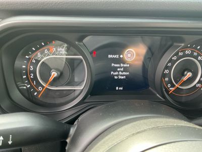 2026 Jeep Gladiator - Photo 11