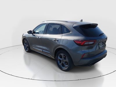 2023 Ford Escape - Photo 5
