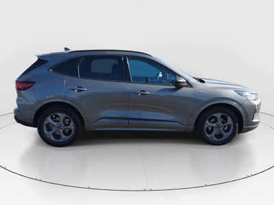 2023 Ford Escape - Photo 8