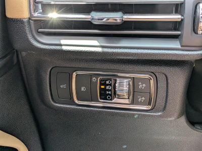 2021 Lincoln Corsair — photo 25 view