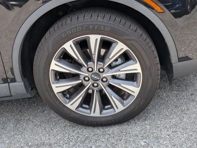 2021 Lincoln Corsair — photo 11 view