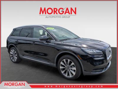 2021 Lincoln Corsair Reserve in Black — front three-quarter view