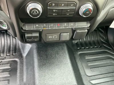 2026 GMC Sierra 1500 - Photo 13