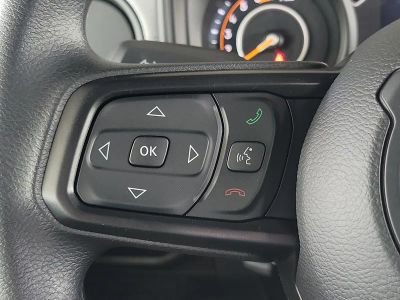 2026 Jeep Wrangler — photo 23 view