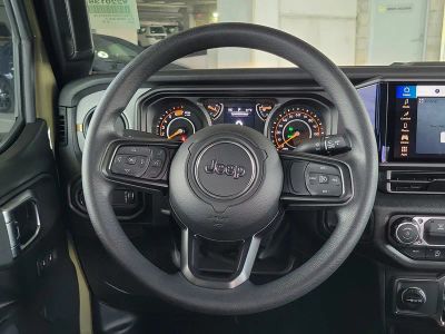 2026 Jeep Wrangler — photo 22 view
