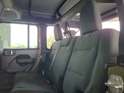 2026 Jeep Wrangler — photo 8 view
