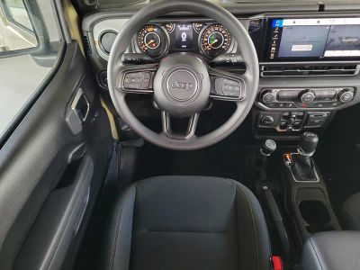 2026 Jeep Wrangler — photo 12 view