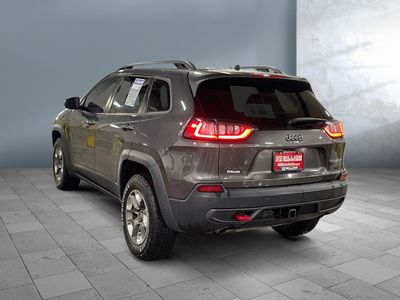 2019 Jeep Cherokee — interior view