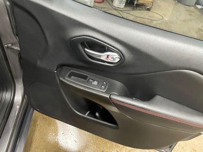 2019 Jeep Cherokee — photo 21 view