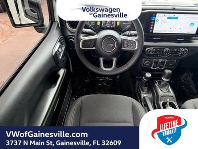 2024 Jeep Wrangler - Photo 15