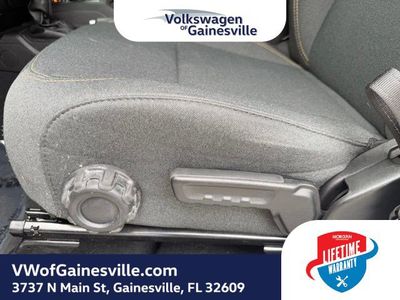 2024 Jeep Wrangler - Photo 19