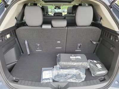 2026 Mazda CX-90 — photo 9 view